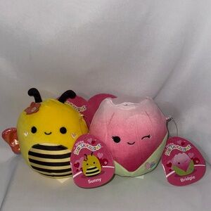 Squishmallows Sunny Bee and Bridgie the Tulip 5” set NWT